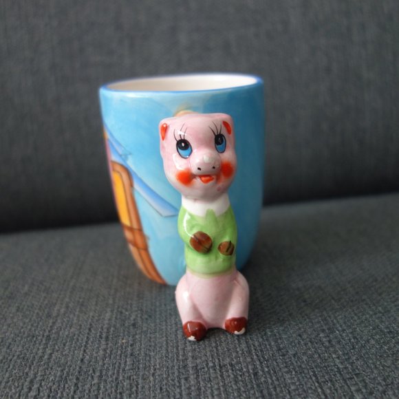 Ceramic Coffee Mug with Pig Design and Pig Handle - Picture 2 of 13